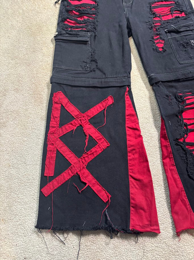 Burned Split Cargos 02 1/1